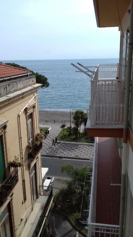 La Parigina - La Casa Al Mare A Maiori Apartment Exterior foto